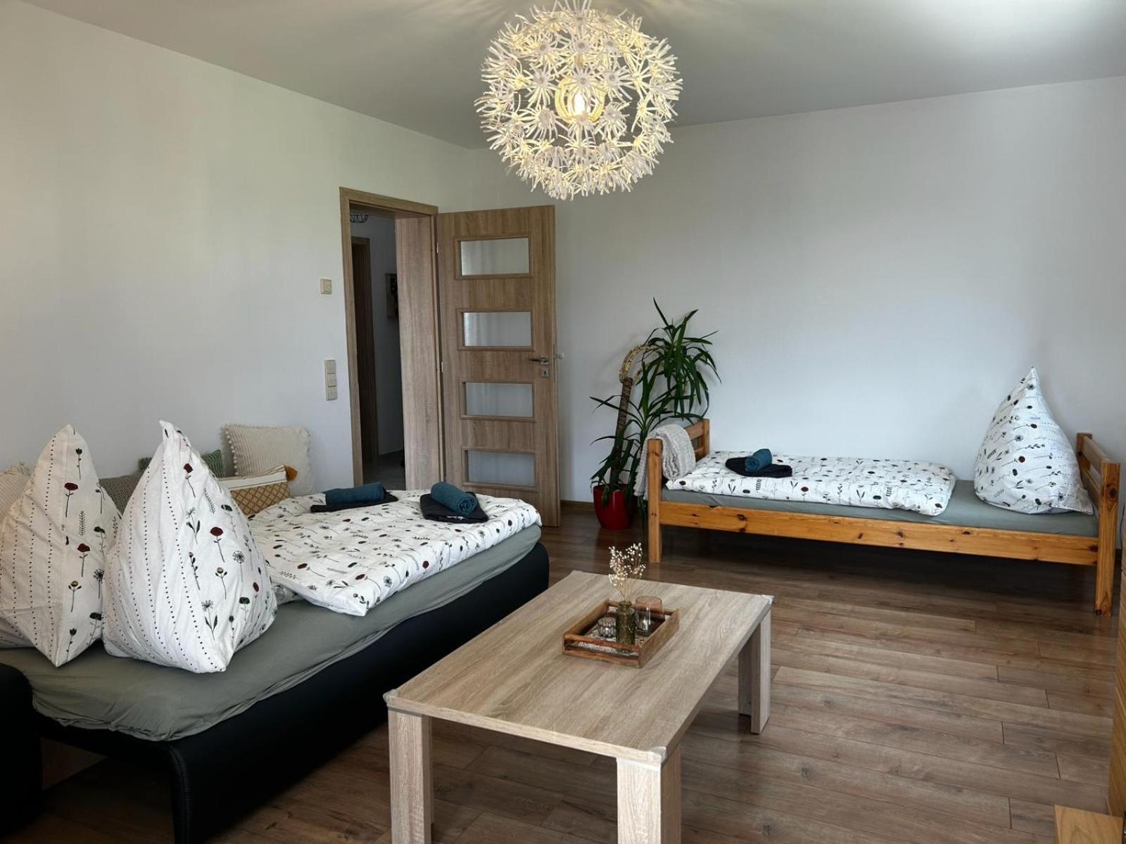 Stadt. Land. See. Ferienwohnung Leipzig Exteriör bild