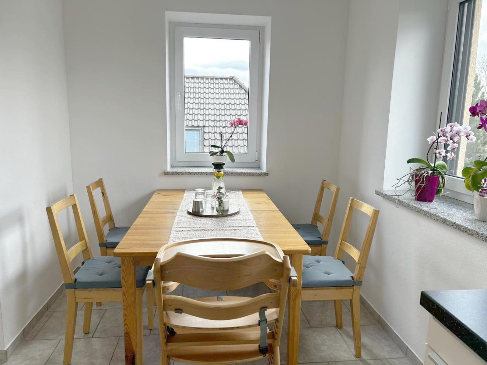 Stadt. Land. See. Ferienwohnung Leipzig Exteriör bild